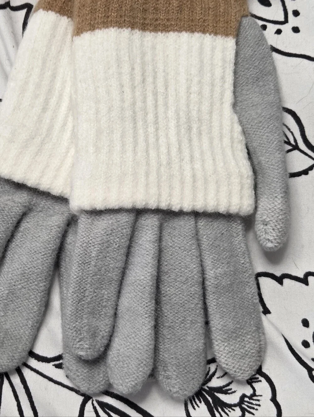 Sonoma Colorblock Knit Mittens — Brown, Cream & Gray